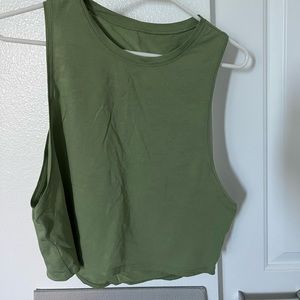 Lululemon cropped tank